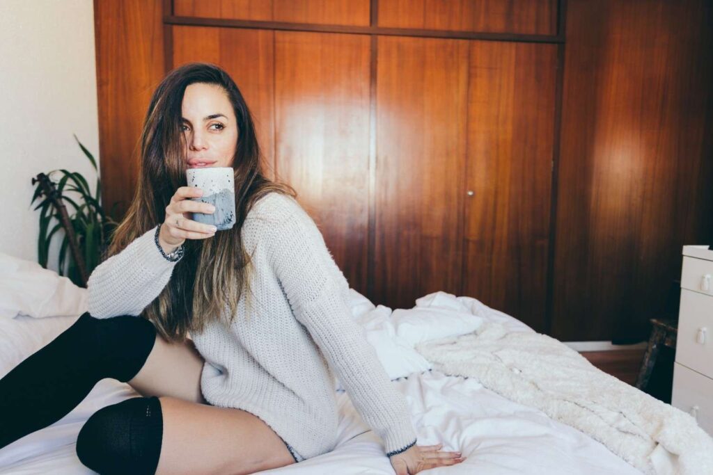 How to Book Escort Services in Canoga Park