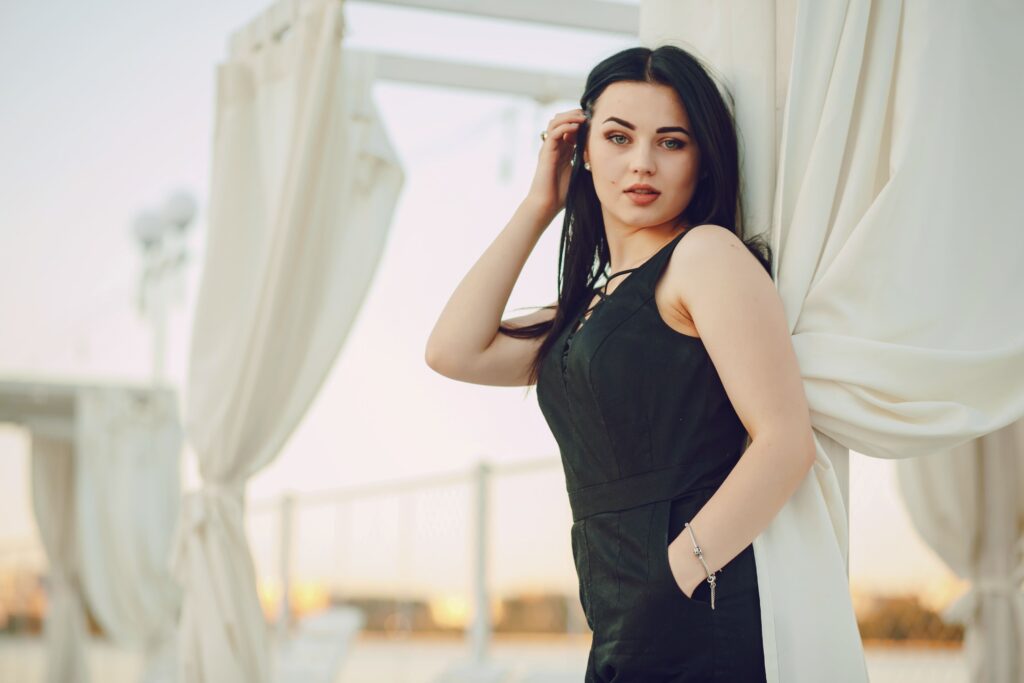 Where I can get Escort Services in Cypress