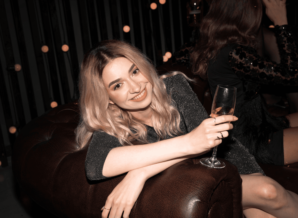 Escort Services in Covina for tonight's event